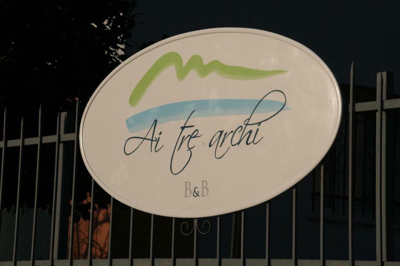 B&B Ai Tre Archi Spotorno Exterior photo